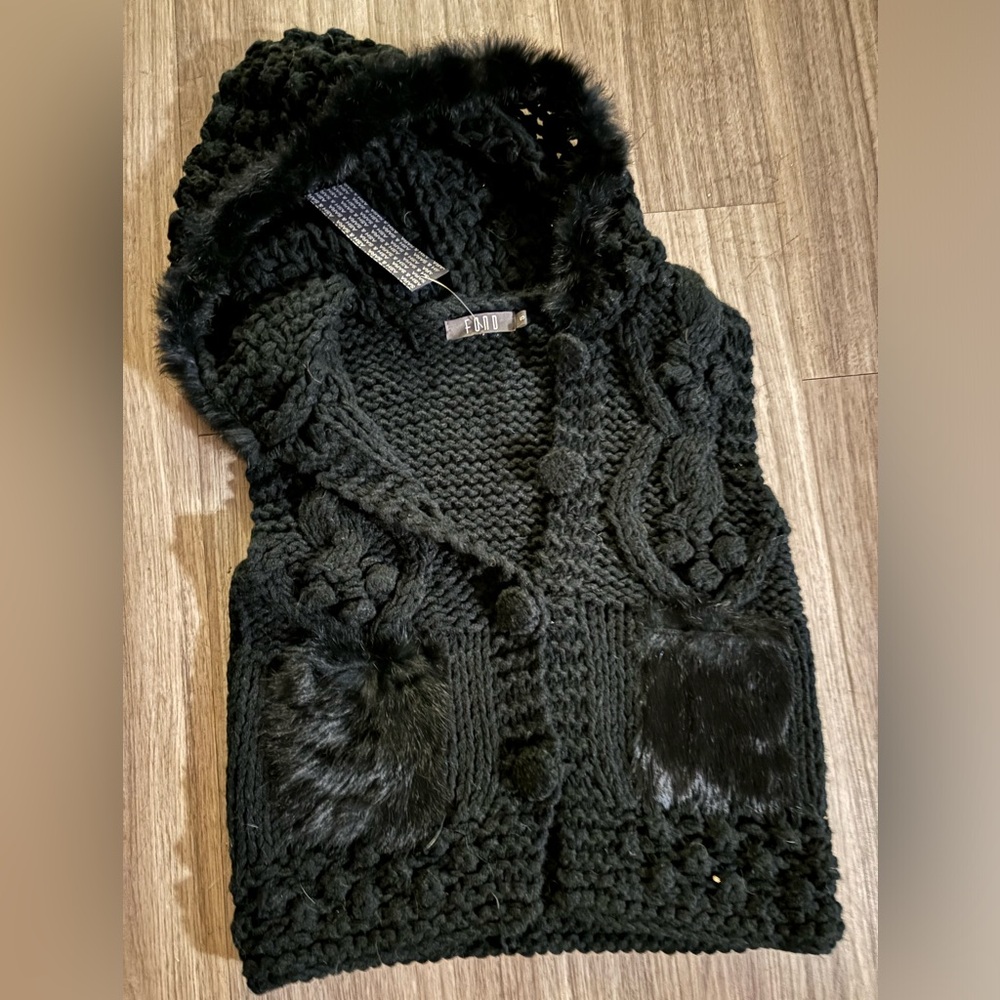 FOND! Faux Fur Black knit Vest spring
